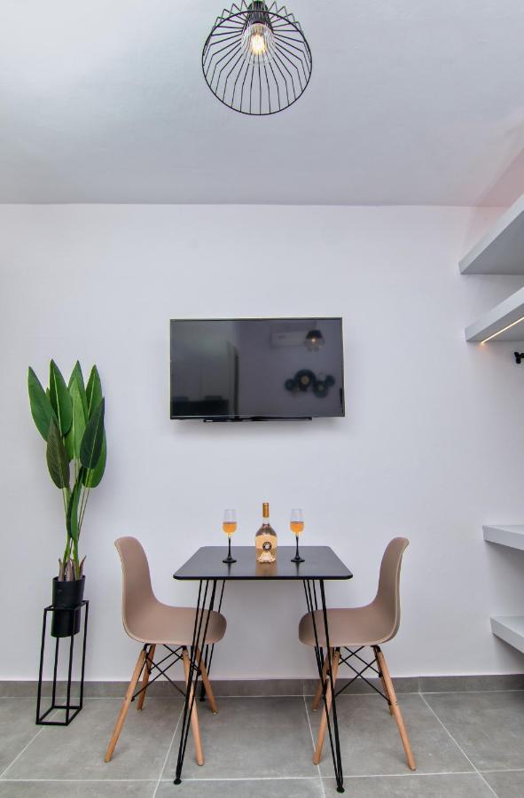 Luxury Apartment In The Center Rhodes City Kültér fotó