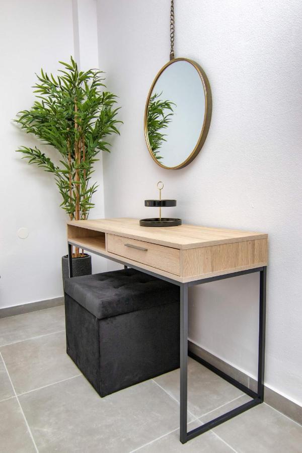 Luxury Apartment In The Center Rhodes City Kültér fotó